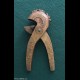VECCHIO SCHIACCIANOCI IN LEGNO INTAGLIATO