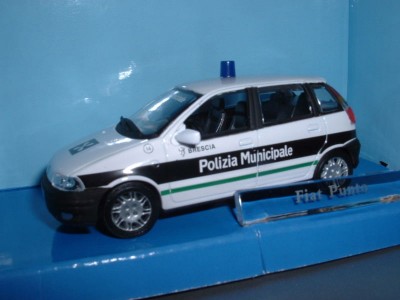 Modellino Fiat Punto Polizia Municipale Brescia - 1/43 - (N. Oggetto:  821295, Data chiusura: 31/08/2022 00:57:46) - PrezziShock - Il sito  italiano e totalmente gratuito di aste online!